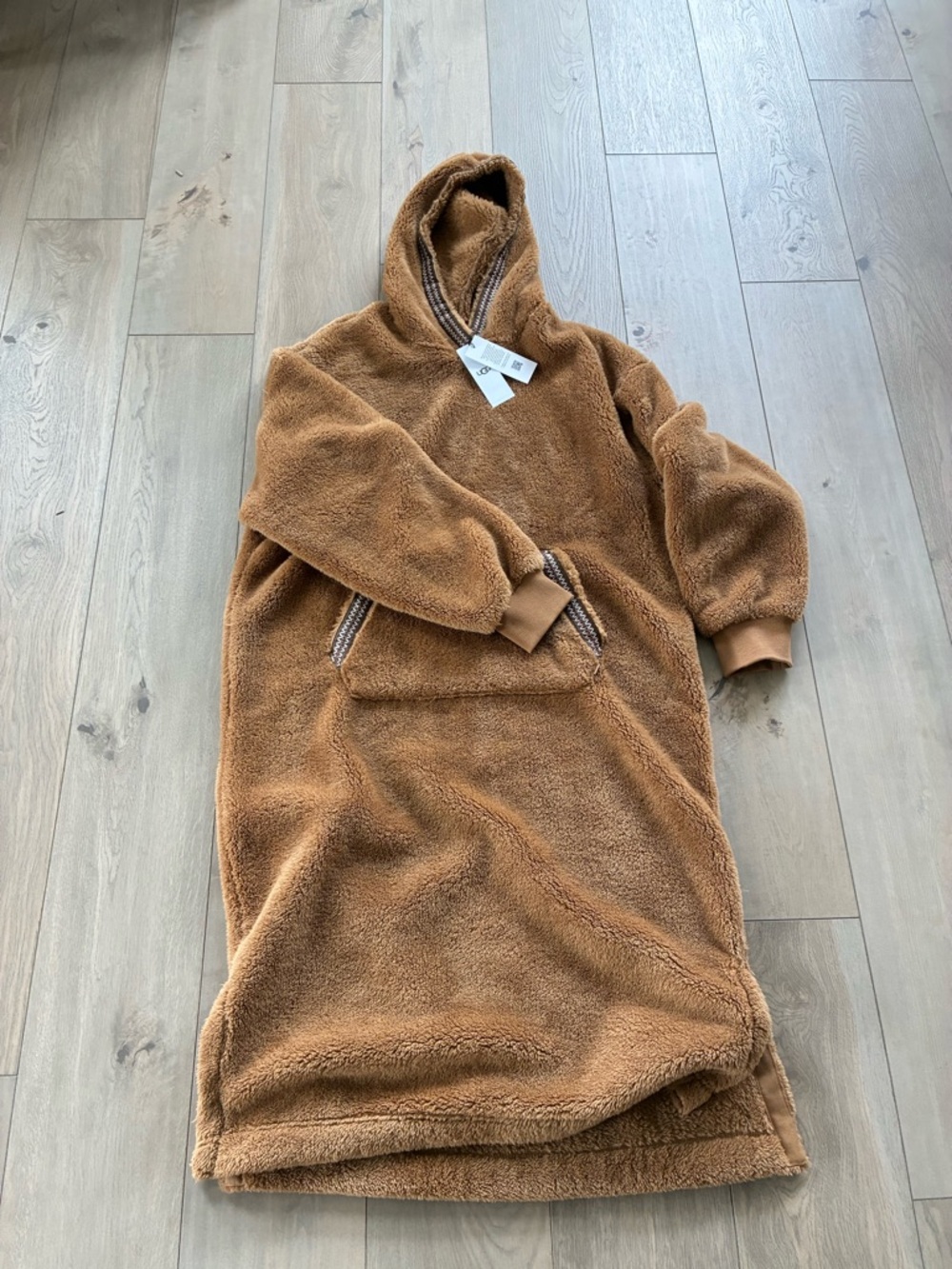 Cozy Hooded fleese Pullover - Brown